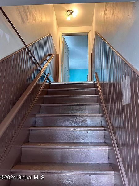 5th image of 303 2nd Avenue