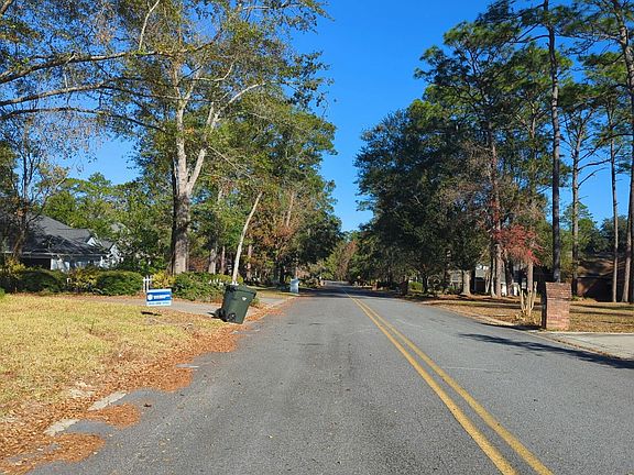 4th image of 1615 Seminole Springs Rd