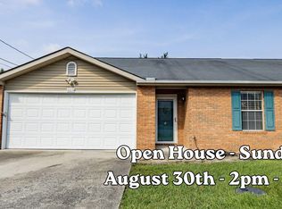 8015 Fenton Way, Powell, TN 37849