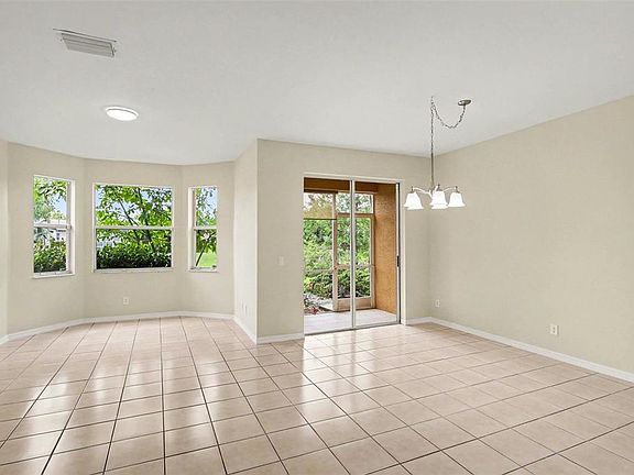 2nd image of 20072 Heatherstone Way Unit 5