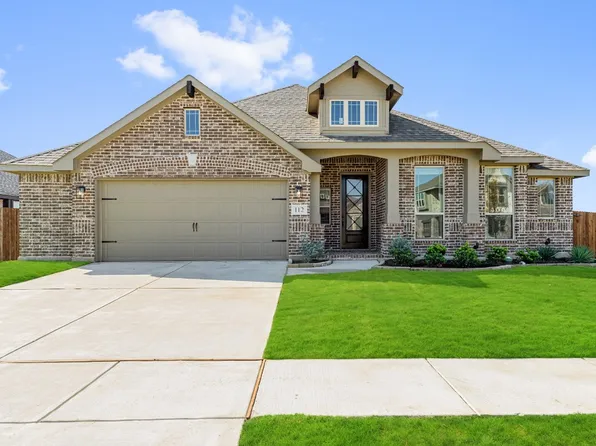 112 Fireberry Dr, Glenn Heights, TX 75154