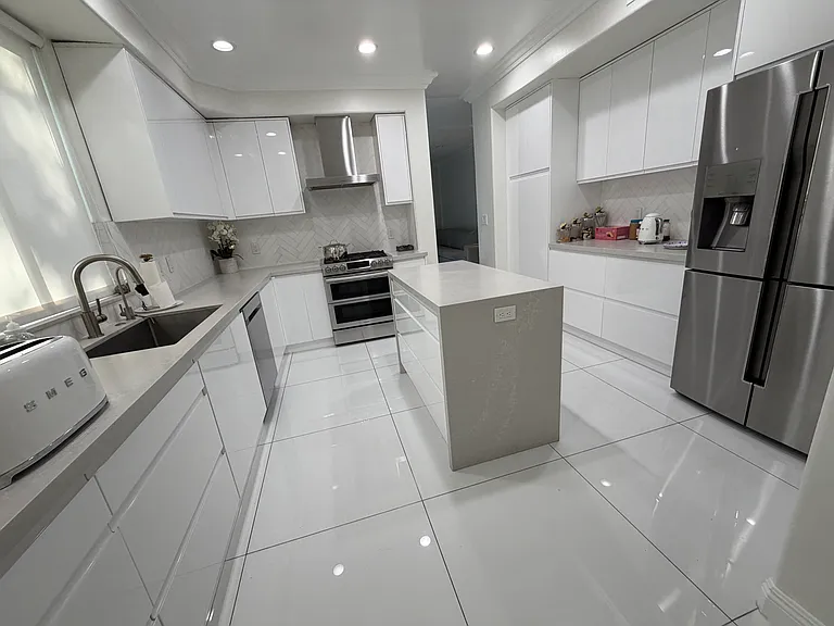 5711 Aura Ave — Photo 38