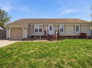 716 Albemarle Ct, Chesapeake, VA 23322