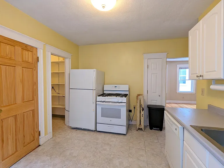 75 Conwell Ave #3 — Photo 18