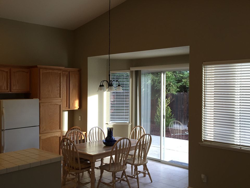 2nd image of 1112 Rudgwick Dr