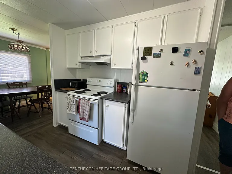 11 Maple Ct — Photo 14