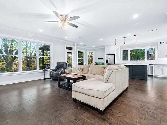 4th image of 4394 E Troon Dr