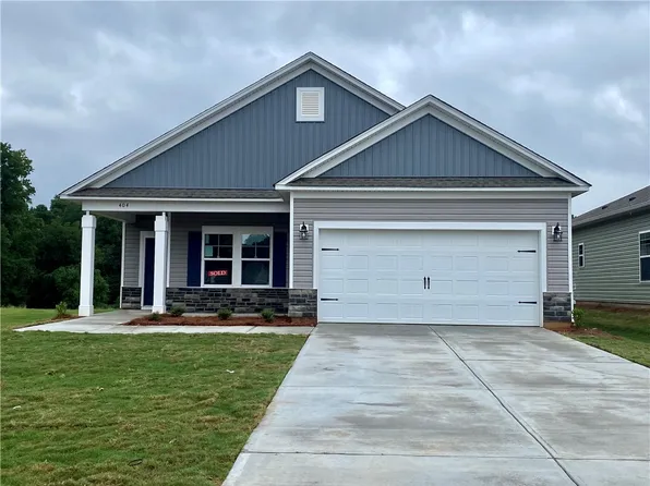 404 Sonoma Ct, Seneca, SC 29678