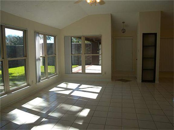 5th image of 8302 Wind Veil Dr