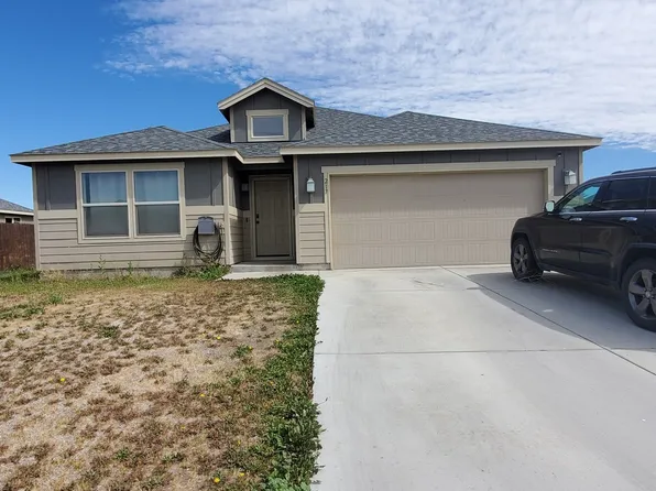 217 K St NE, Quincy, WA 98848