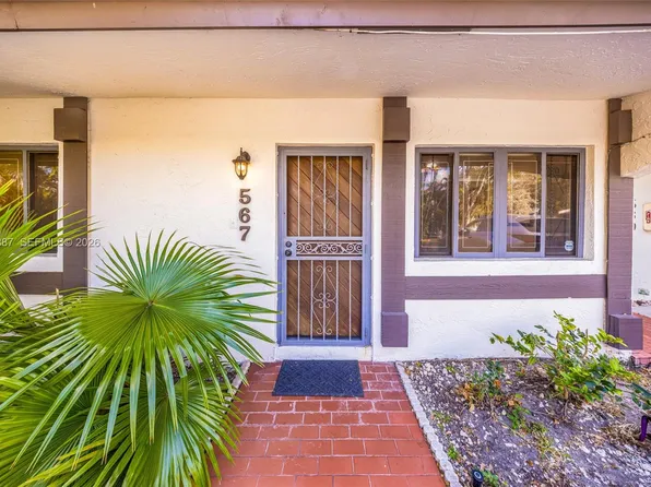 567 NE 199th Ter #1S, Miami, FL 33179
