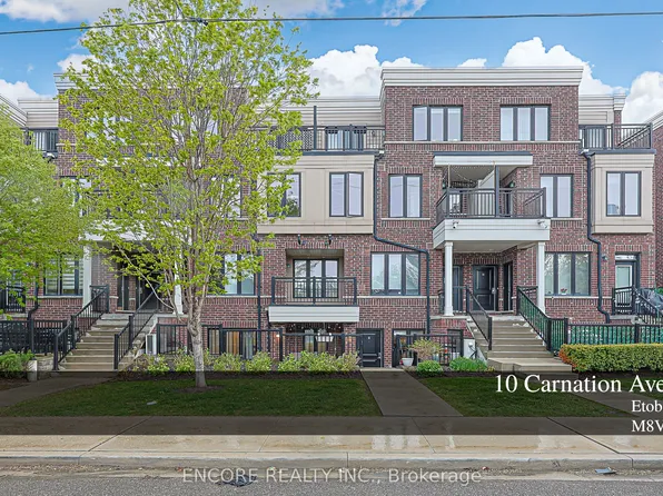 10 Carnation Ave #8, Toronto, ON M8V 0B8