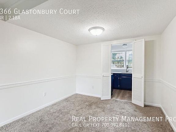 5th image of 8366 Glastonbury Ct