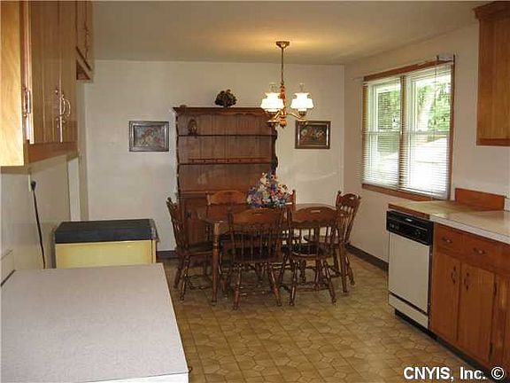 4th image of 4835 Juneway Dr S