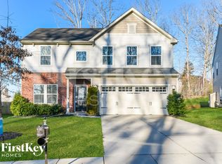 12435 Lookout Point Dr, Charlotte, NC 28269