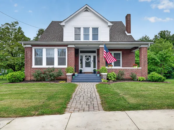 415 E Main St, Marion, VA 24354