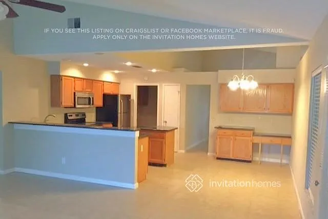 10323 Ashley Oaks Dr — Photo 4