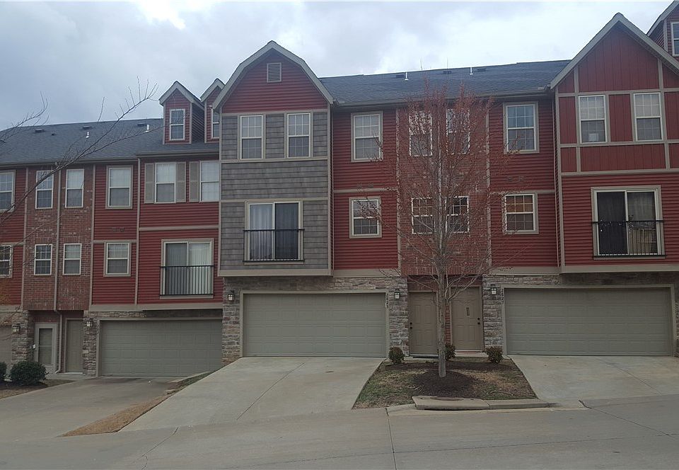 1st image of 2823 Redstone Dr