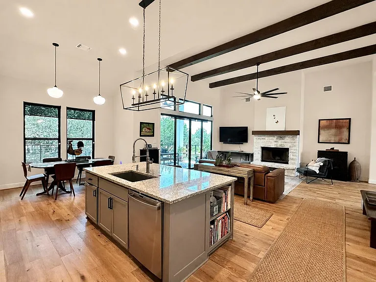 365 Warbler Dr — Photo 13