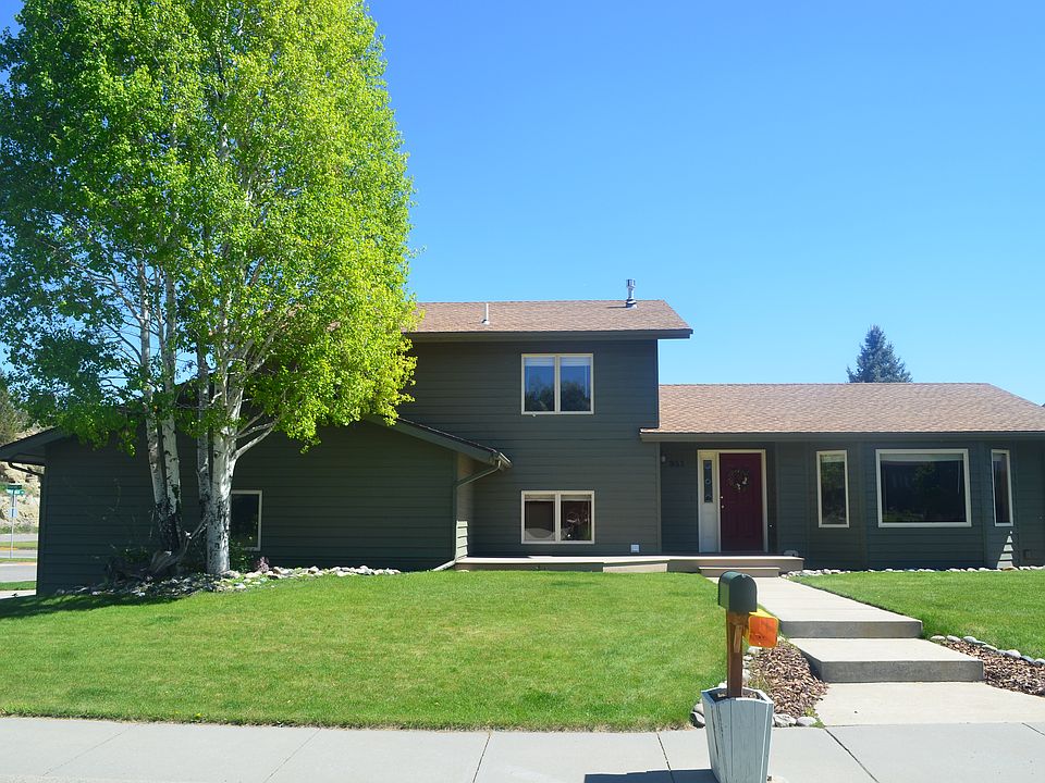 951 Silverbell