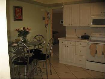 5th image of 20800 Highland Lakes Blvd