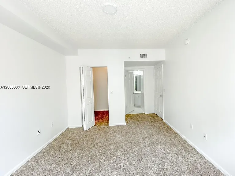 17150 N Bay Rd #2602 — Photo 19
