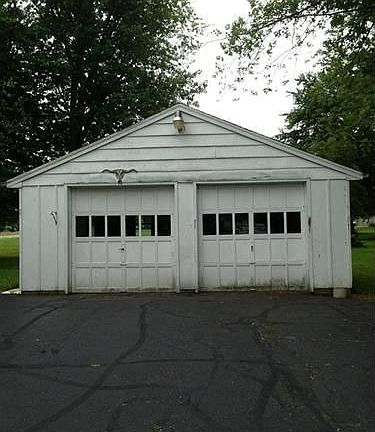 5th image of 5058 Wilson Sharpsville