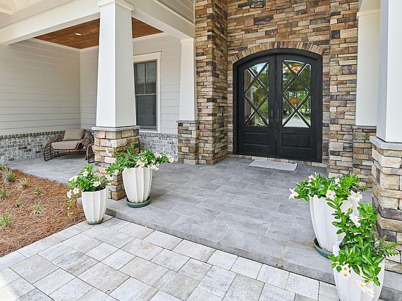 5th image of 1622 Lost Cove Ln