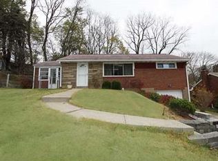 5211 Ranchview Dr, Pittsburgh, PA 15236