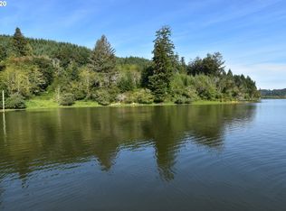 3173 S Tenmile Lk, Lakeside, OR 97449