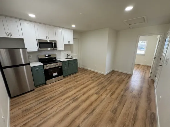 1281 Hartley Ave #B, Simi Valley, CA 93065