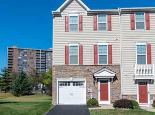 139 Old Cedarbrook Rd, Wyncote, PA 19095
