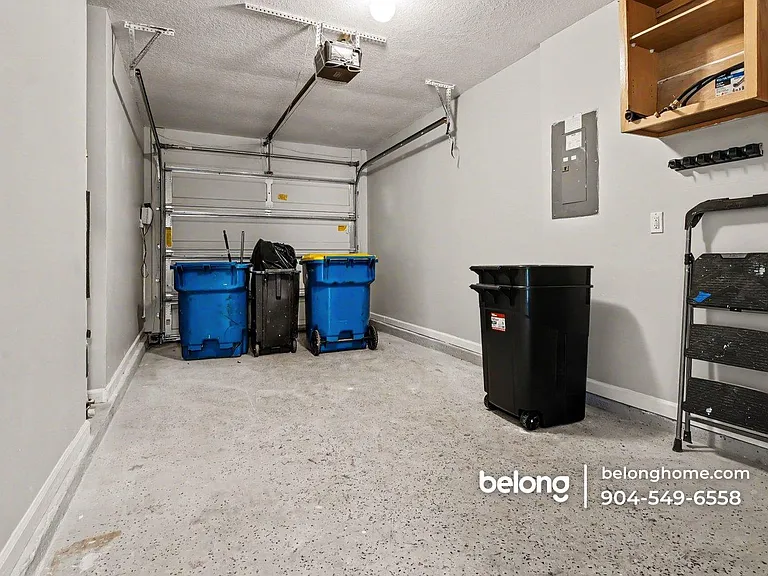 7641 Rain Forest Dr N — Photo 3