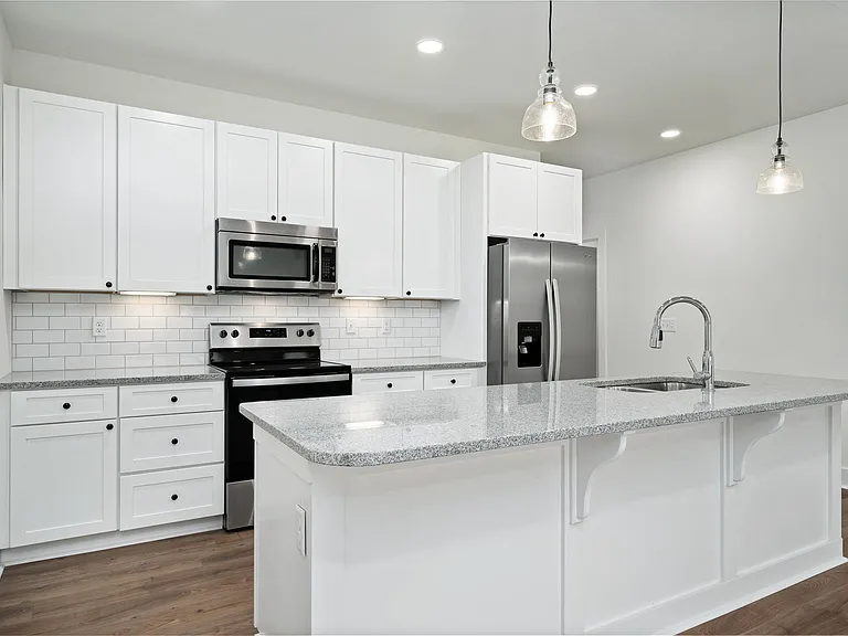 212 Baylor Ct — Photo 13