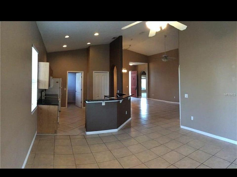 1st image of 129 Briarcliff Dr #1