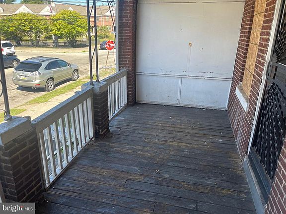 2nd image of 1037 McDowell Ave