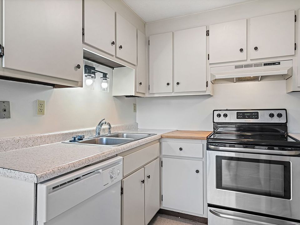 1st image of 101 Cedar Hill Dr #57B425147