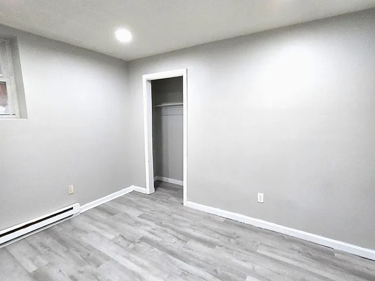 457 Admiral Street — Photo 12