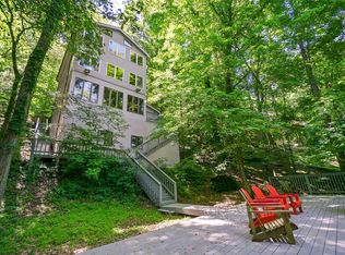 969 Blackberry Hill Rd, Silver Point, TN 38582