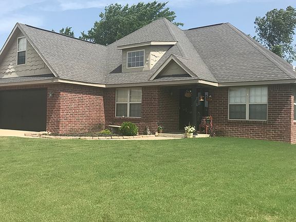 2nd image of 507 Maci Ct