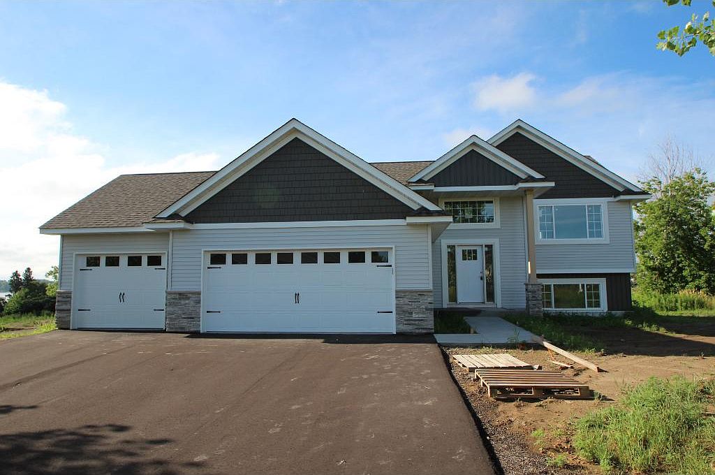 29365 Mary St, Lindstrom, MN 55045 | Zillow