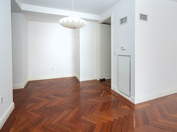 4th image of 400 E 51st St APT 6F