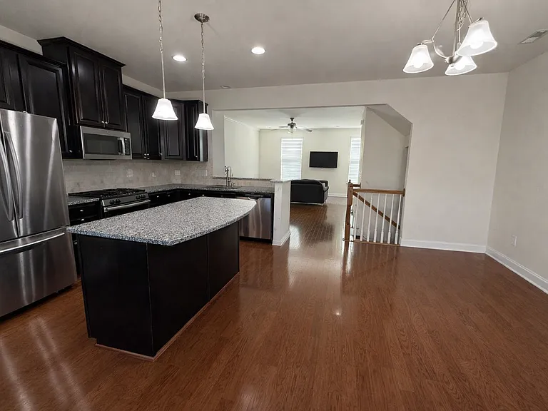 524 Pemberwich Pl — Photo 11