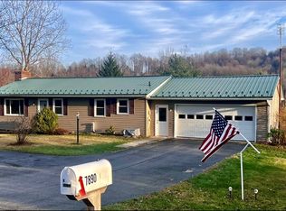 7890 Armstrong Rd, Port Byron, NY 13140