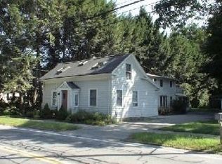 24 Arbor St, Wenham, MA 01984