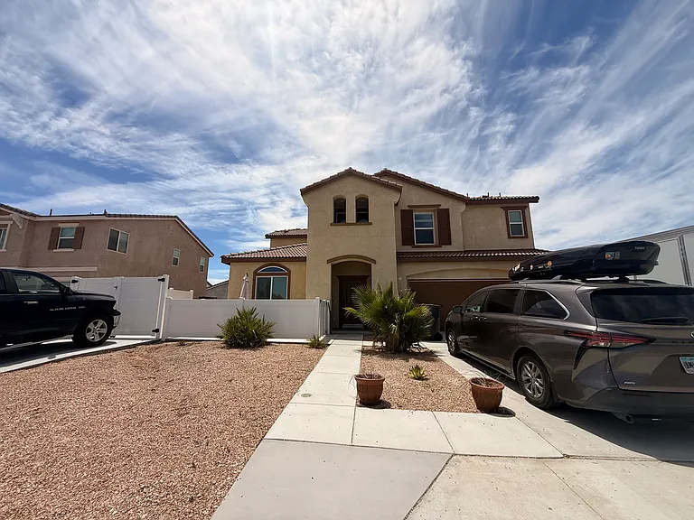 2825 La Calle Sabio Ave — Photo 1
