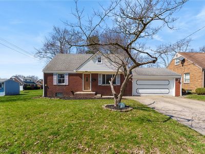 455 Royer Ave NW, North Canton, OH, 44720