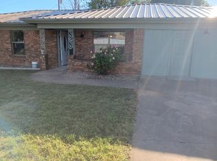 226 Nottingham Trl, San Angelo, TX 76901