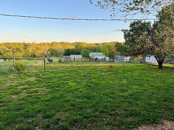 Fenced in yard 