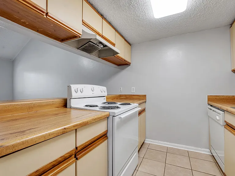 2189 Sandpiper St — Photo 13